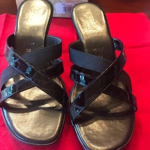 Italian Shoemakers Black Mule Sandal